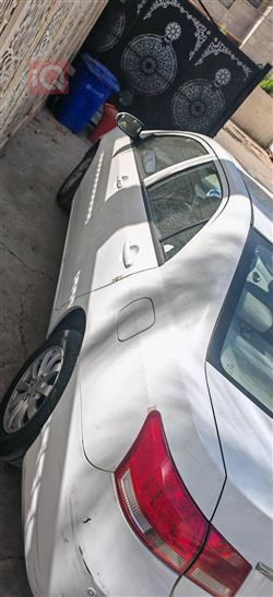 بي واي دي G3